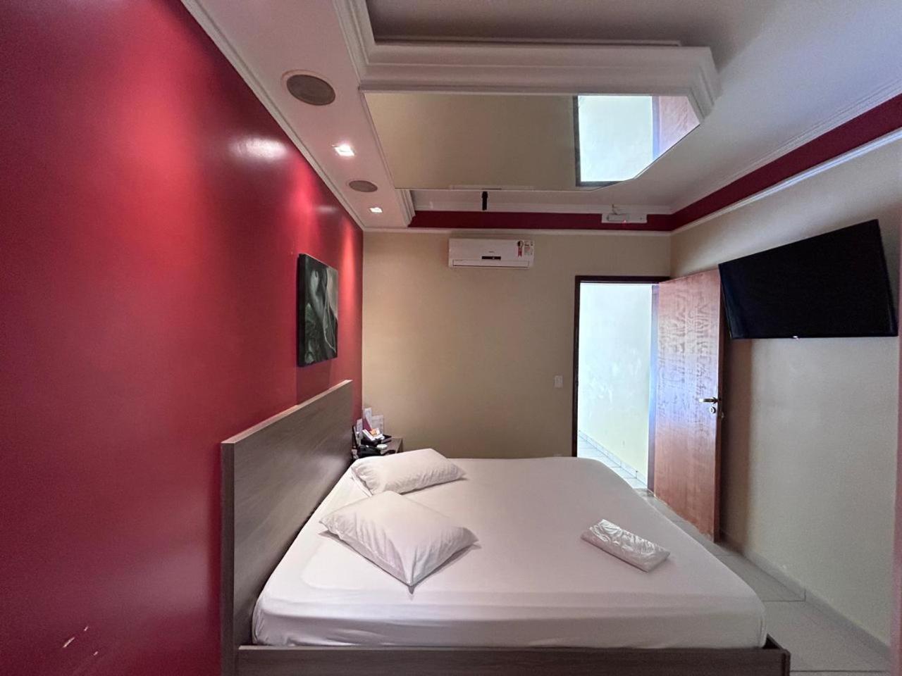 Alpha Motel Ампару Экстерьер фото
